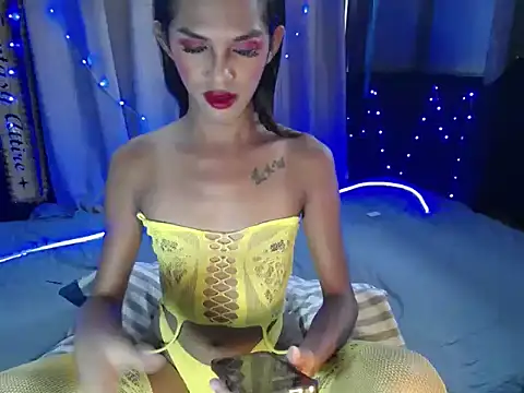 hot tsmicah online show from 04.17.26