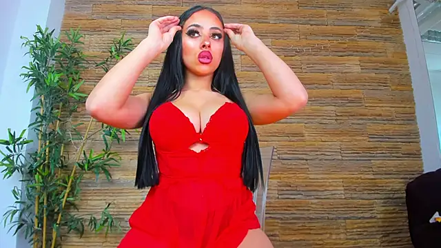 Cupcake Izzy online show from 02.06.26