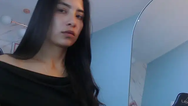 victoria hernandez t  online show from 03.27.26