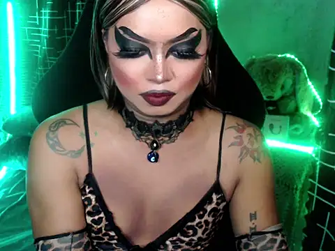 Snapshot of xxXMissCessXxx chatting on 08.05.26 xxXMissCessXxx online show from 08.05.26