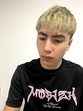 AlexanderCollman online show from 12.04.25