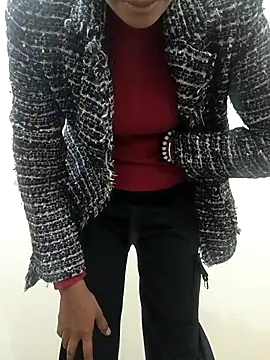 Alia-00 online show from 12.14.25