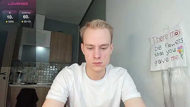 Snapshot of Kevin_Young_Cat chatting on 10.30.25 Kevin Young Cat online show from 10.30.25