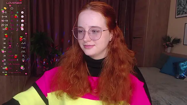 LunaSweet18 online show from 10.12.25