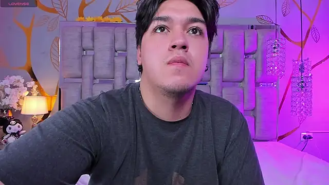 EmilyANDrew  online show from 11.19.25