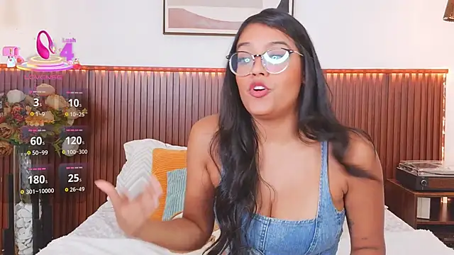 Camila Bustamante online show from 04.18.26