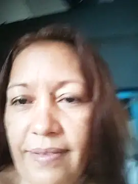 Snapshot of marinita13 chatting on 11.08.25 marinita13 online show from 11.08.25