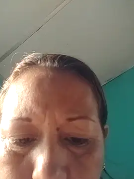 marinita13 online show from 12.18.25