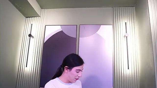 Ariaa Isabell online show from 07.11.26