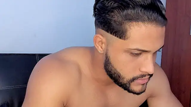 Pier Simons online show from 02.01.26