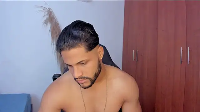 Snapshot of Pier_Simons chatting on 03.30.26 Pier Simons online show from 03.30.26