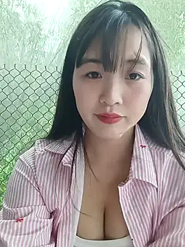 Snapshot of dimny_sex chatting on 09.30.25 dimny sex online show from 09.30.25