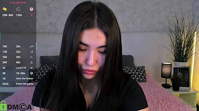 Megan Williamms online show from 10.22.25