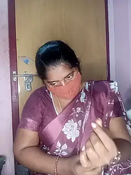 Jessi 25 online show from 11.07.25