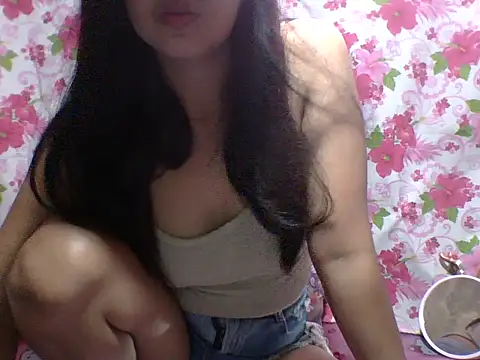 Snapshot of sh1nbae chatting on 10.04.25 sh1nbae online show from 10.04.25