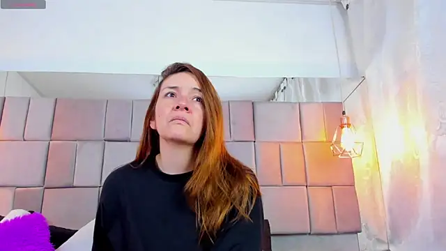 antoneella jones online show from 11.29.25