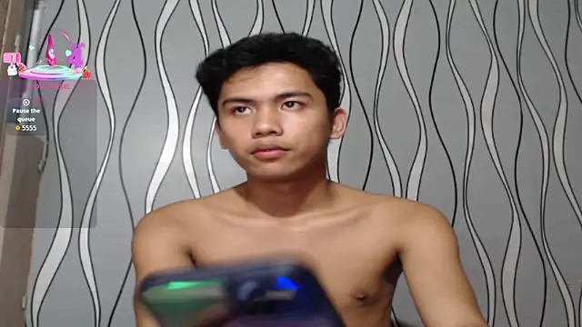 Demure Asian143 online show from 11.18.25