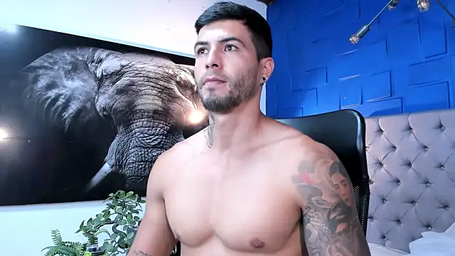 andres-clark92 online show from 11.20.25