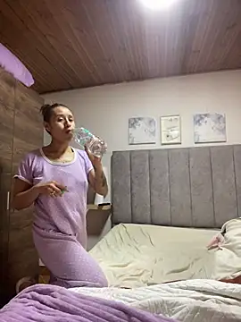 juliana-mancini online show from 11.19.25