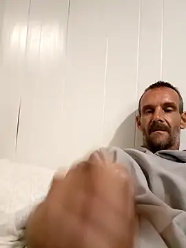 Hungwell1515 online show from 10.24.25