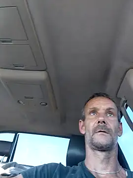 Hungwell1515 online show from 11.22.25