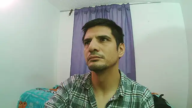 Snapshot of Braulio_master chatting on 10.11.25 Braulio master online show from 10.11.25