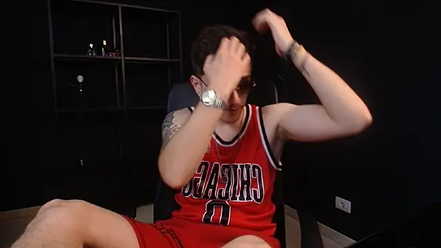 Snapshot of FelixStarkk chatting on 06.18.26 FelixStarkk online show from 06.18.26
