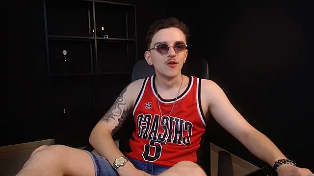 Snapshot of FelixStarkk chatting on 07.08.26 FelixStarkk online show from 07.08.26