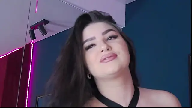 AdelynnReeds online show from 04.04.26