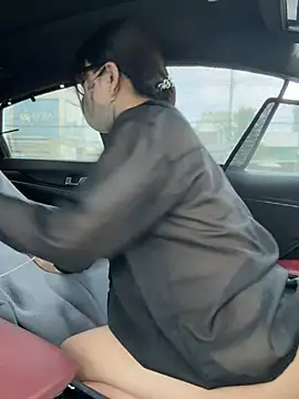 Linh 2004 online show from 02.03.26