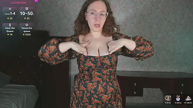 Snapshot of ellie_coy_ chatting on 03.20.26 ellie coy online show from 03.20.26