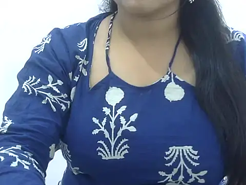 LIYO  online show from 06.03.26