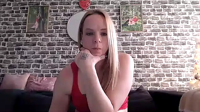 SexyMilf 37 online show from 12.15.25