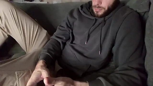 Snapshot of MasterJakeJohns chatting on 11.11.25 MasterJakeJohns online show from 11.11.25