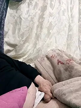 Puzzlingagent97 online show from 04.14.26