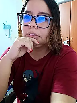 Snapshot of saenz_eymi chatting on 03.08.26 saenz eymi online show from 03.08.26