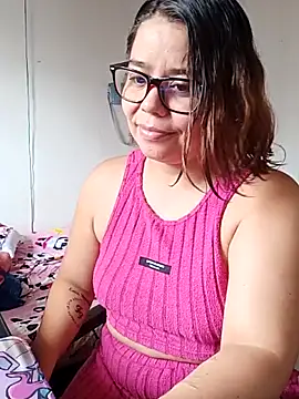 Snapshot of saenz_eymi chatting on 03.16.26 saenz eymi online show from 03.16.26