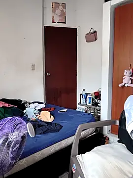 Snapshot of saenz_eymi chatting on 04.03.26 saenz eymi online show from 04.03.26