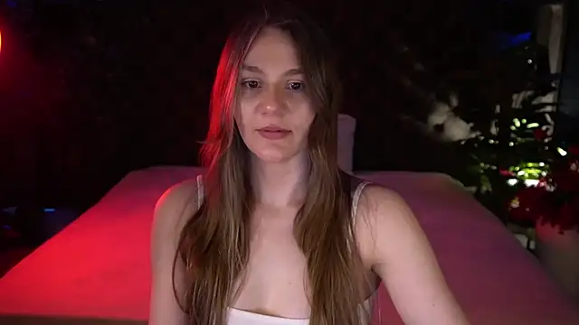 Snapshot of DiamondGoldie chatting on 03.04.26 DiamondGoldie online show from 03.04.26