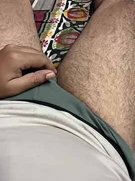 Snapshot of Yourslovingdick chatting on 06.29.26 Yourslovingdick online show from 06.29.26