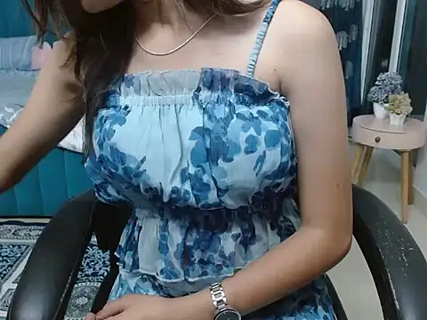 Snapshot of Urlove_lily chatting on 09.23.25 Urlove lily online show from 09.23.25