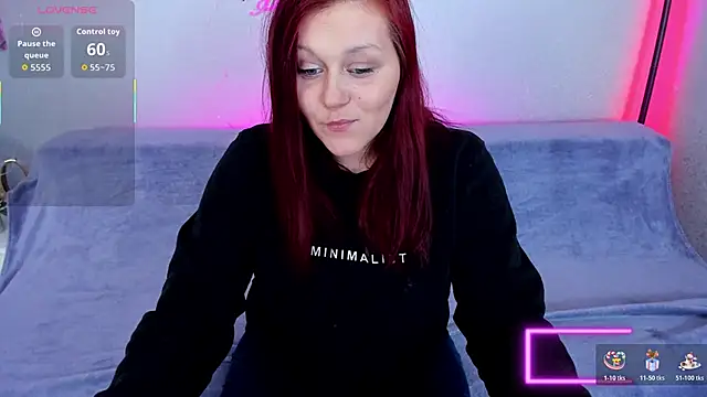 Snapshot of Alisawoods_ chatting on 02.08.26 Alisawoods online show from 02.08.26