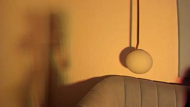 Snapshot of GiaBlaze_ chatting on 10.18.25 GiaBlaze online show from 10.18.25