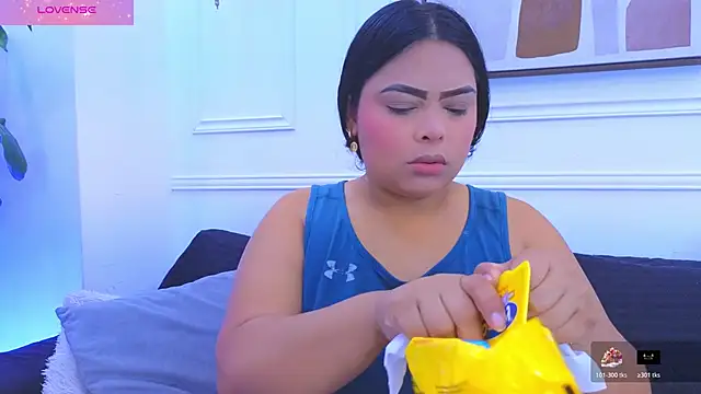 Daisy Price online show from 02.17.26