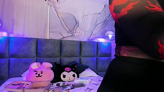 harimoon1 online show from 11.28.25