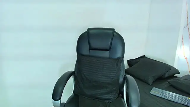 Karla hilton1 online show from 02.11.26