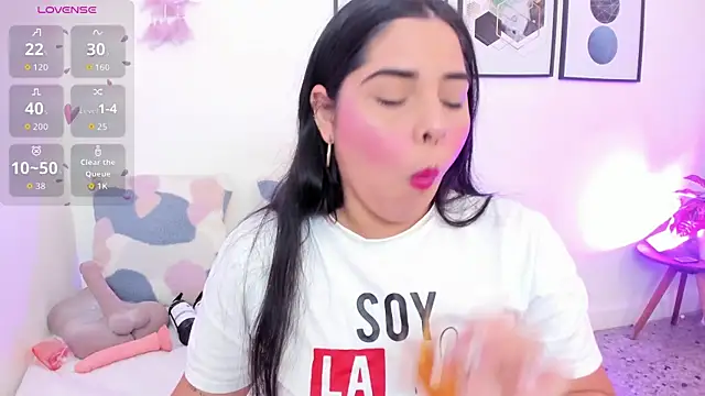 yunna7 online show from 11.04.25