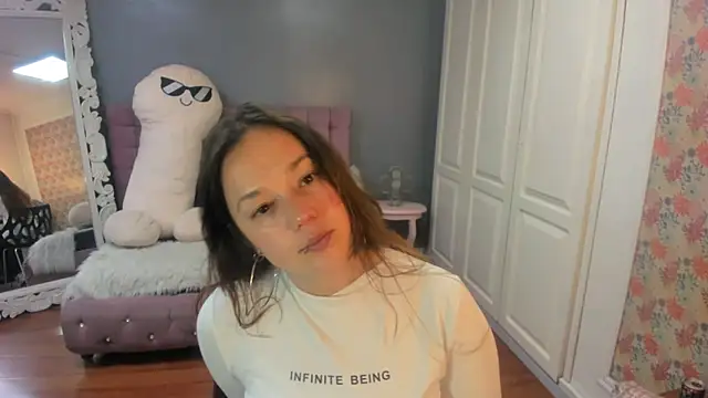 Tammy parker  online show from 11.21.25