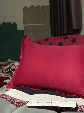 yang-2269 online show from 04.17.26