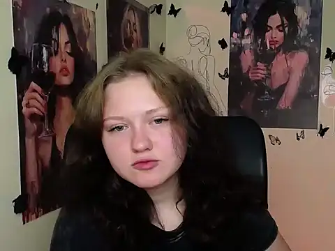 Snapshot of LadyAlice_ chatting on 07.14.26 LadyAlice online show from 07.14.26